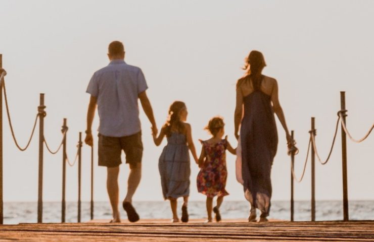 family-6002642_1280